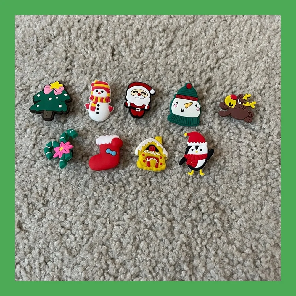 ❗️NEW❗️Christmas Croc Charms - Picture 1 of 1